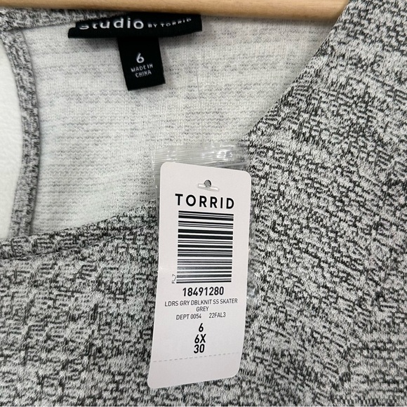 Torrid Studio Double Knit Skater Dress 6 Womens Plus Sz 6X New - Picture 4 of 9